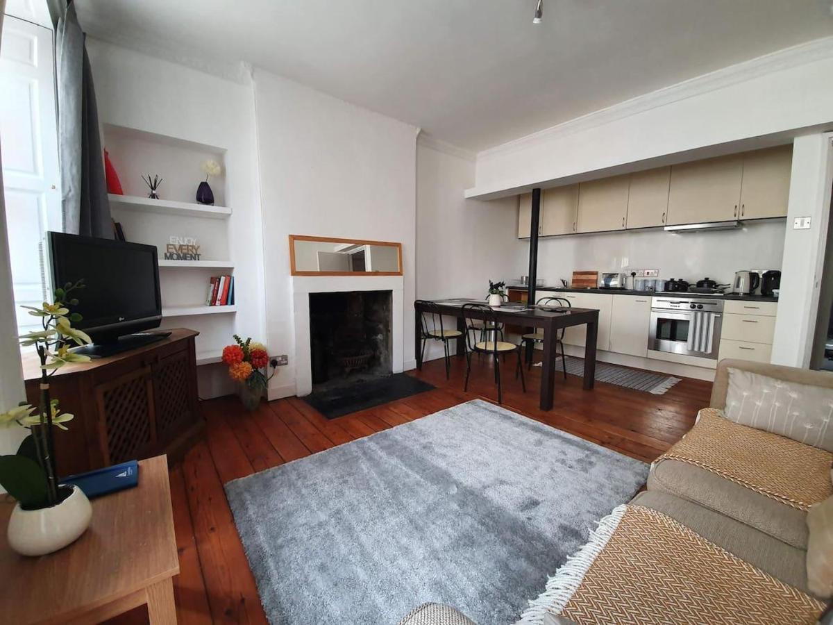 Lovely 2 Bedroom Flat In The Heart Of The City EDI Buitenkant foto